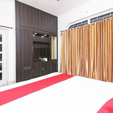 Goroomgo Hotel Manurama Ruby 콜카타 외부 사진