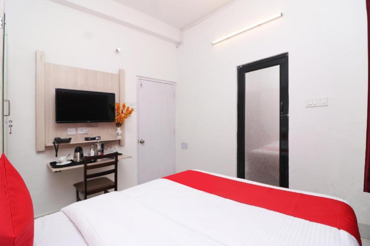 Goroomgo Hotel Manurama Ruby 콜카타 외부 사진